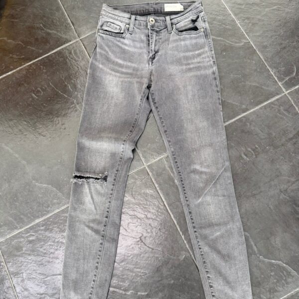 Jeans Skinny Gris Pistola